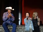 Neal McCoy and Linda Davis at the Texas Country Music Hall of Fame Induction Show on August 8, 2015
